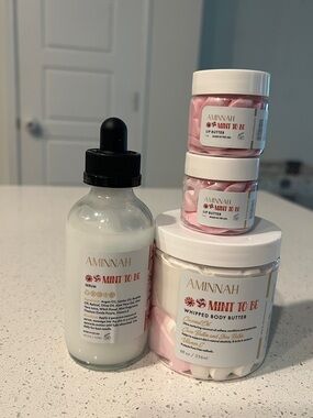 AMINNAH Mint To Be Whipped Body Butter & Lip Butter Set with body oil